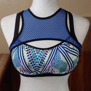 Victoria's Secret VSX Sports Bra 32C